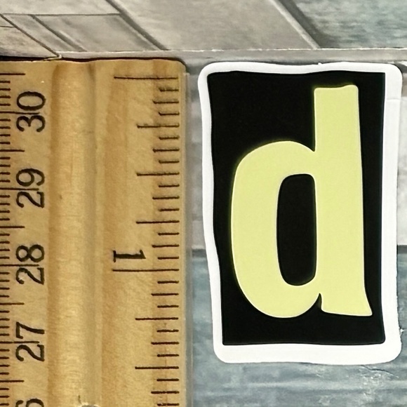 🌀10/$10🌀 Alphabet Reusable Waterproof Vinyl Sticker Decal - Picture 1 of 1